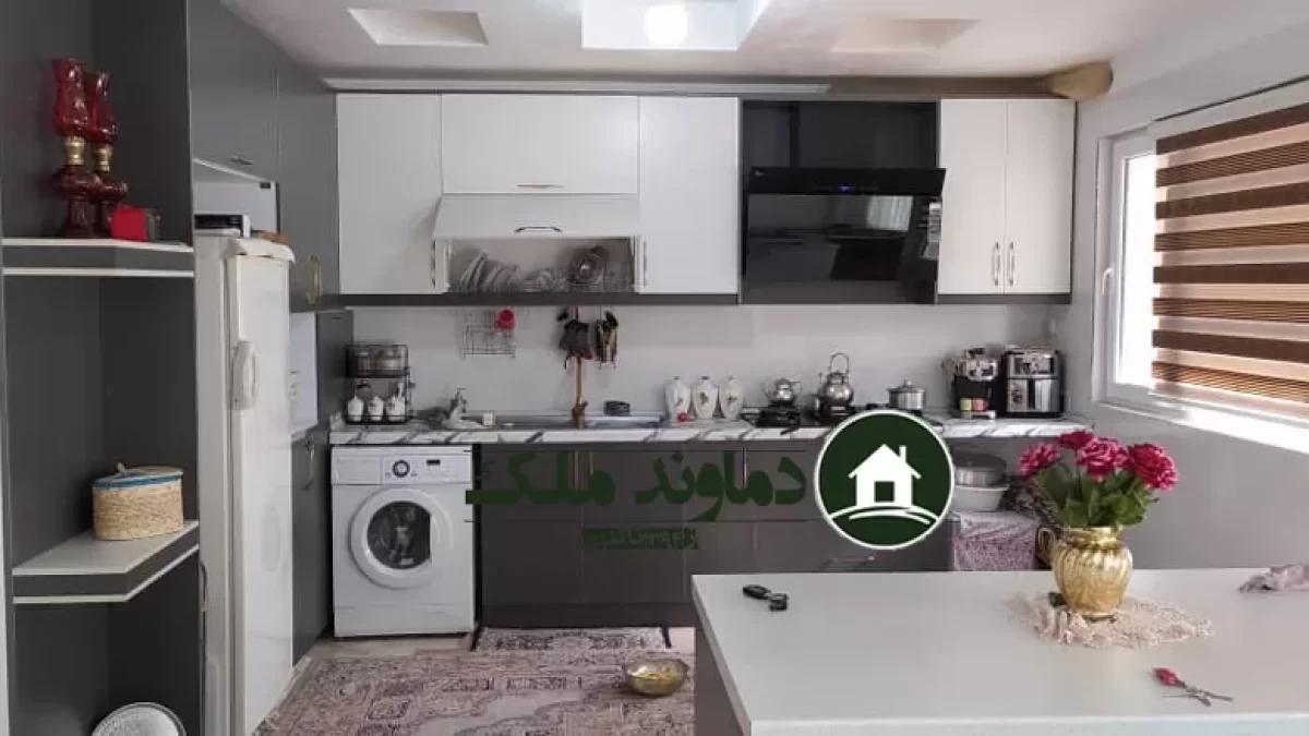 اپارتمان گلبرگ 114 متری 5 میلیارد