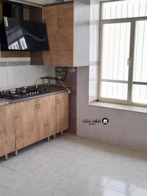 500متر خانه حیاط دار با باغچه تاپ